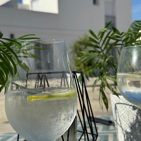 Apartamentos Munoz Fornell 2 Chiclana de la Frontera Kültér fotó