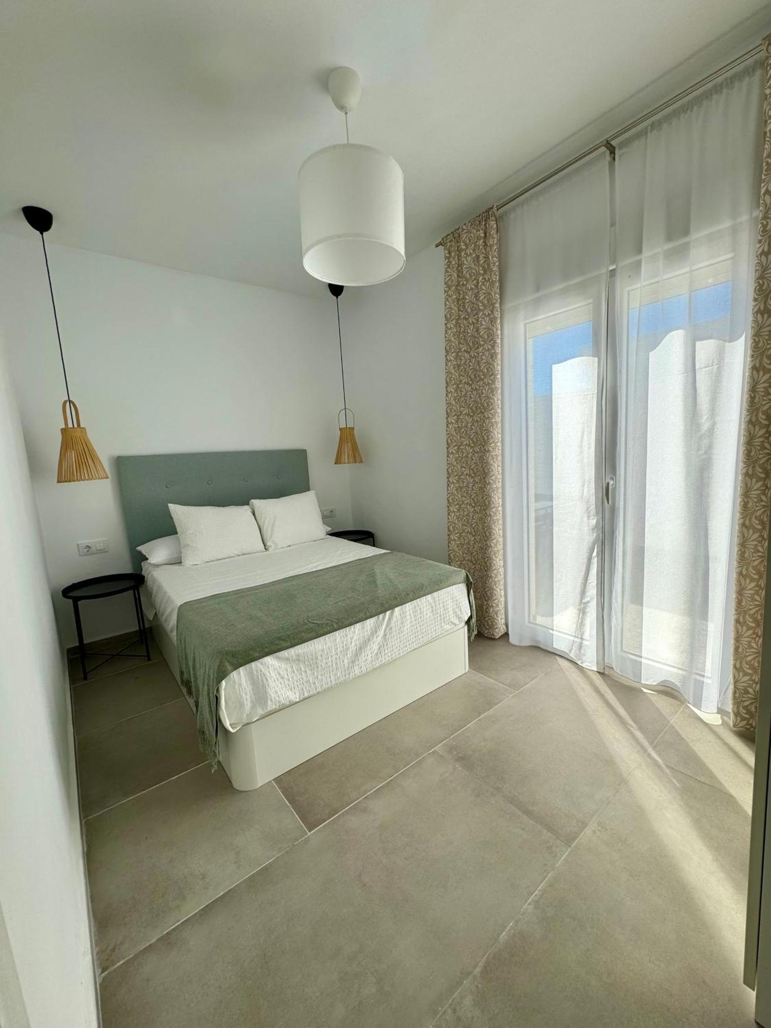 Apartamentos Munoz Fornell 2 Chiclana de la Frontera Kültér fotó