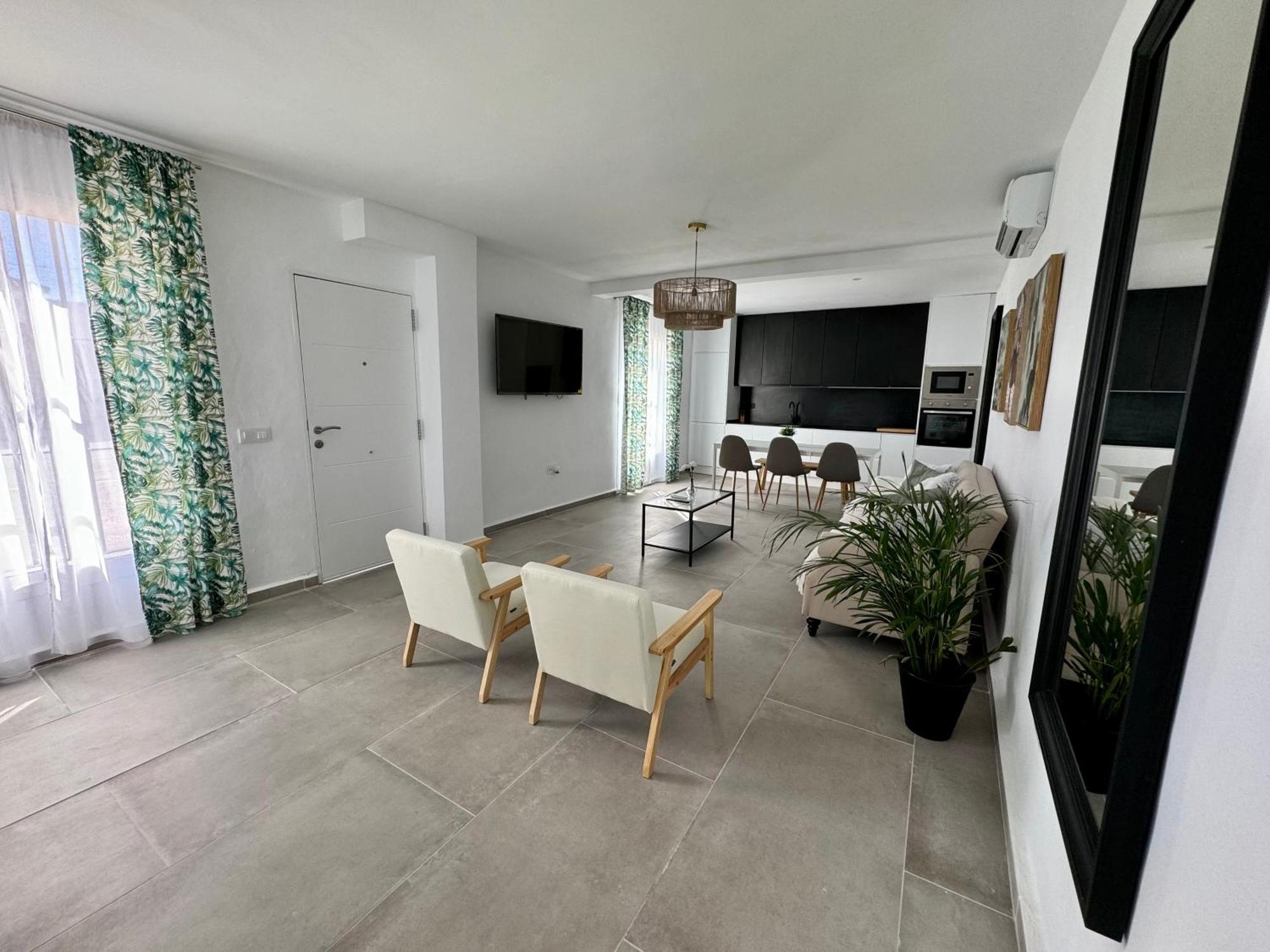 Apartamentos Munoz Fornell 2 Chiclana de la Frontera Kültér fotó